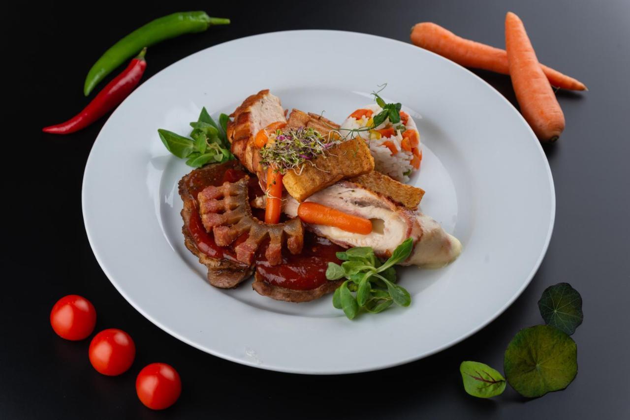 Hotel Restaurant Park Miercurea Ciuc Εξωτερικό φωτογραφία